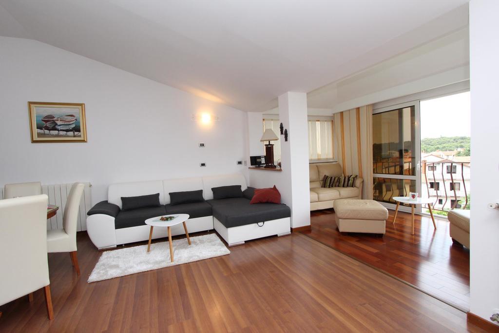 רוביני Apartments Tanja מראה חיצוני תמונה
