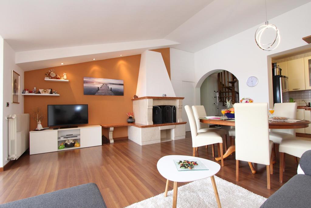 רוביני Apartments Tanja מראה חיצוני תמונה